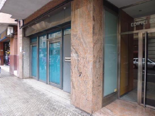 locales-de-banco-en-venta-en-catalunya